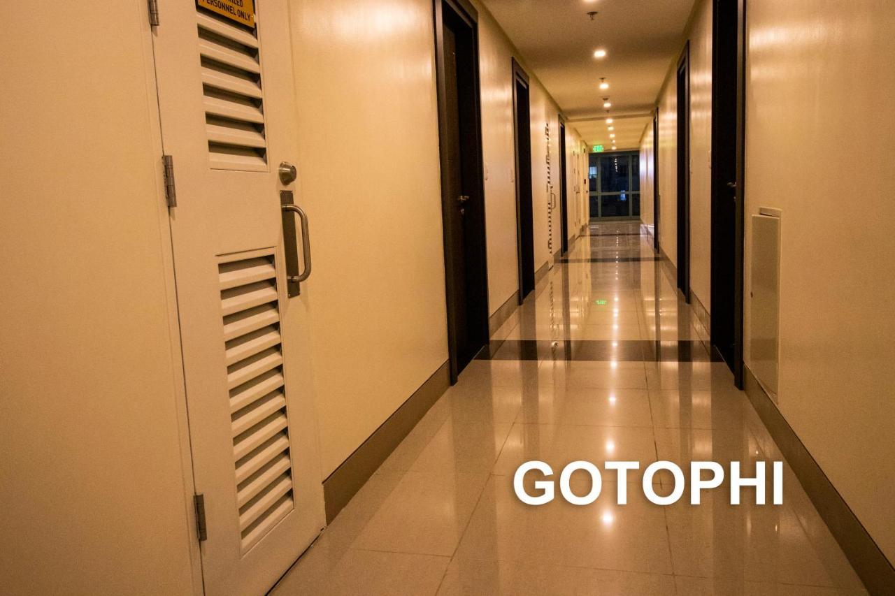 One Uptown Residence Taguig Ngoại thất bức ảnh